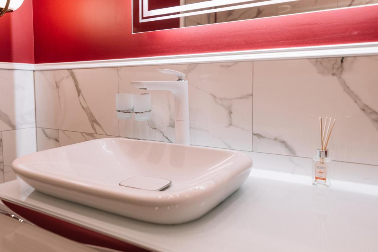 Royal Tower Vip Smart Apartments 4 Kiev Esterno foto